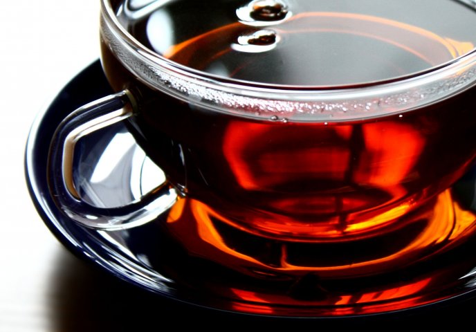 Black Tea Hair Rinse