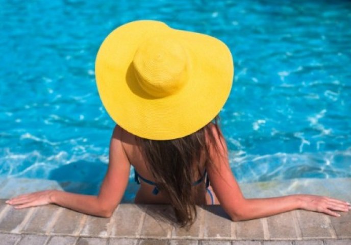 Enjoy The Sun While Avoiding The Damage